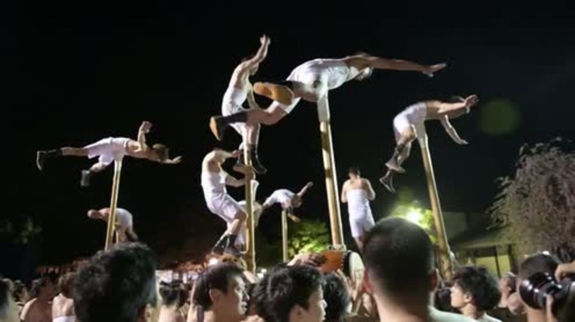 Japón: Celebran festival de Furukawa con carrozas gigantes y tambores