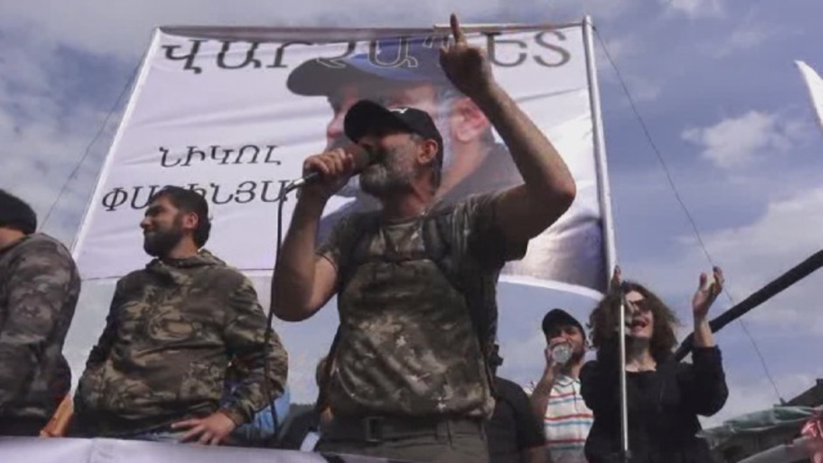 Armenia: El líder de las protestas amenaza con tomar el poder