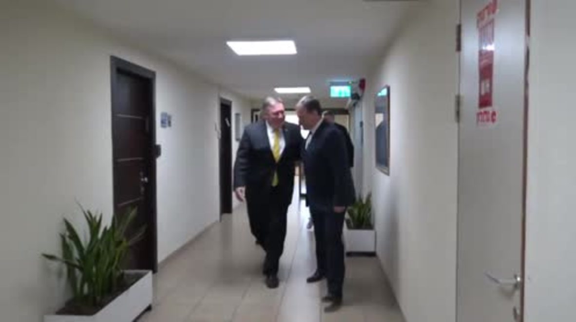 Israel: Netanyahu greets Pompeo in Tel Aviv
