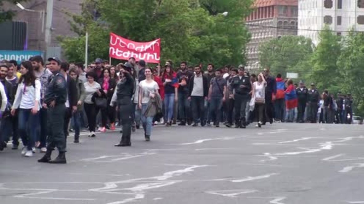 Armenia: Opposition protests continue in Yerevan