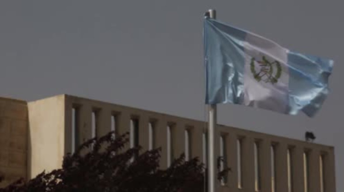 Israel: La embajada de Guatemala iza la bandera en su nueva sede en Jerusalén antes de la inauguración oficial