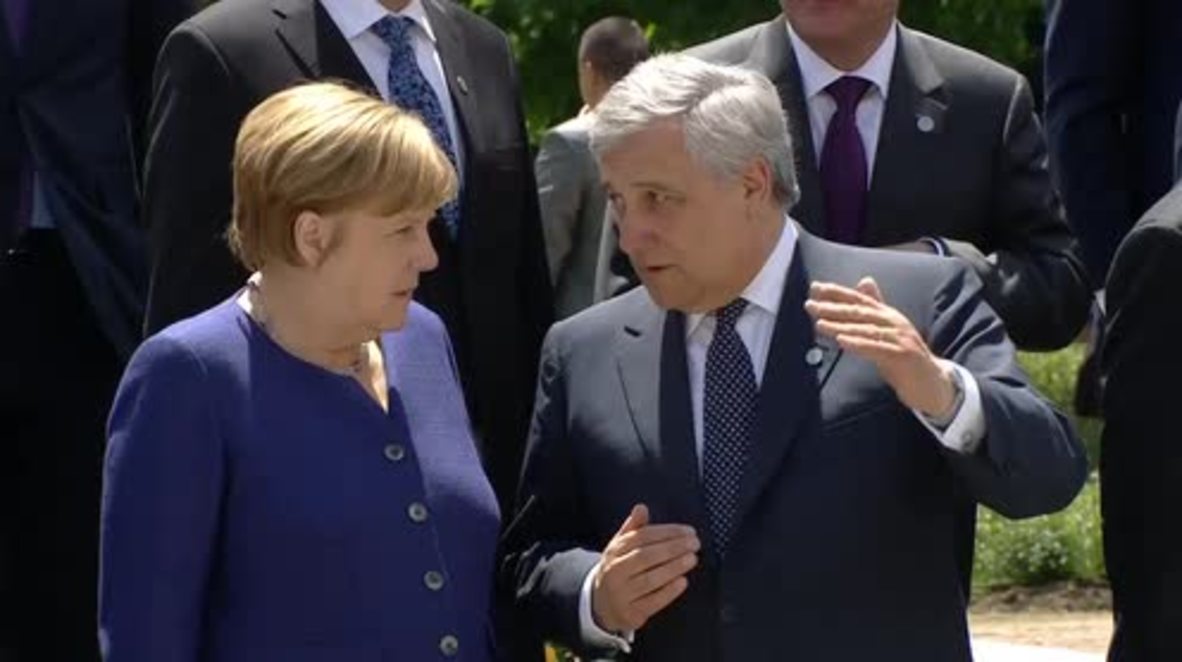 Bulgaria: EU, west Balkan leaders pose for group photo at Sofia summit