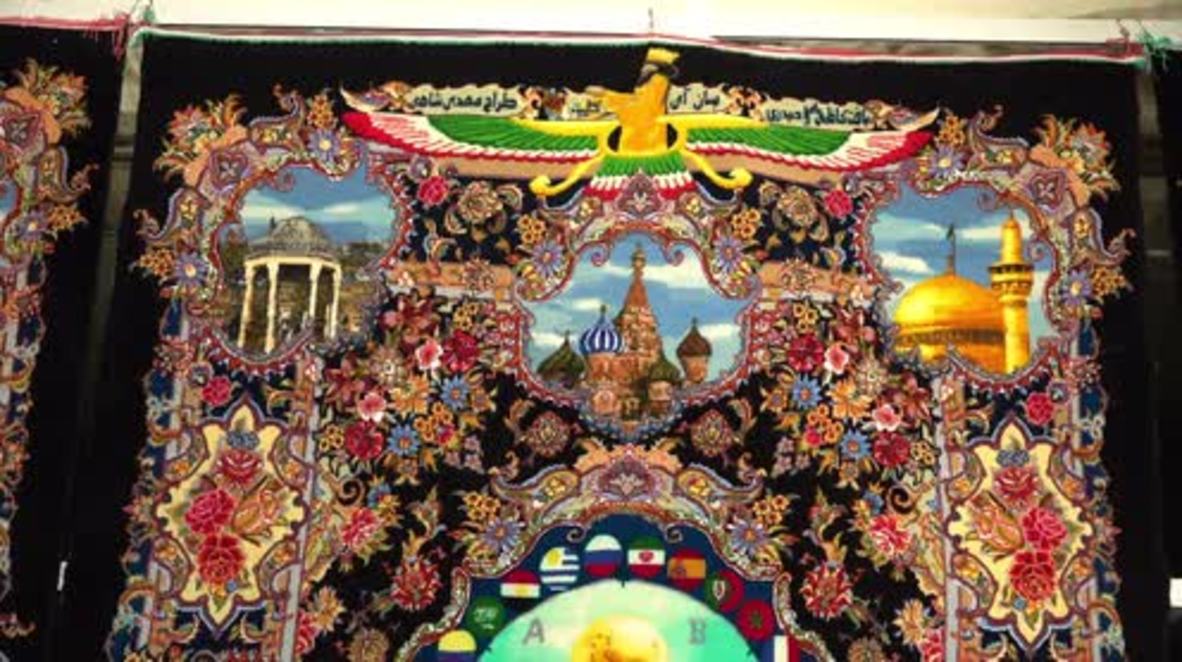 Irán: Presentan en Teherán unas impresionantes alfombras persas dedicadas al Mundial *EXCLUSIVO*