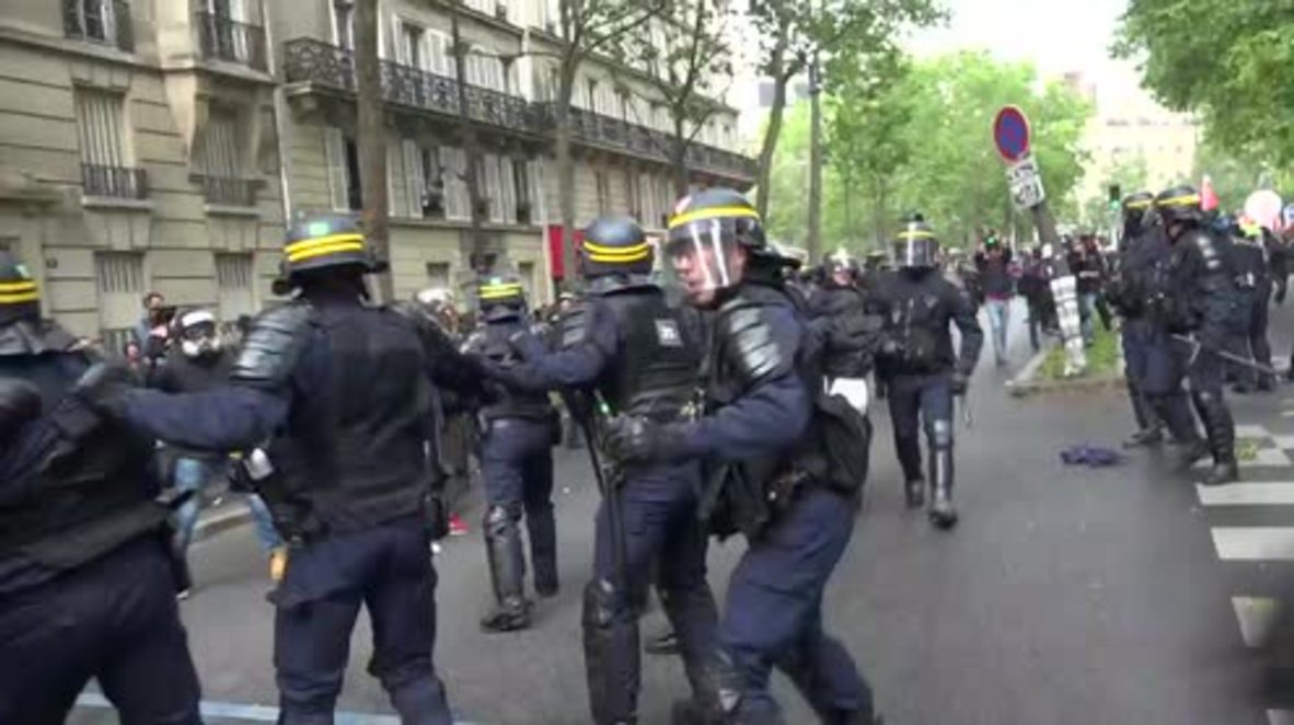 Francia: Enfrentamientos durante huelga en París