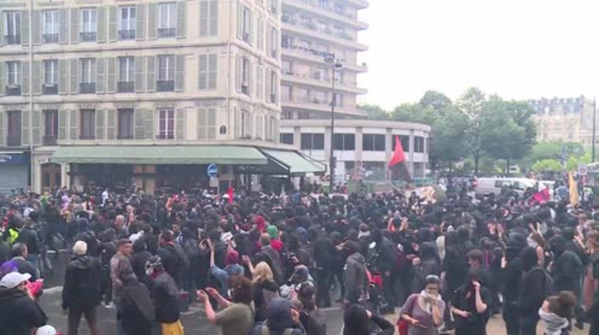 France: 17 arrested as thousands join Paris civil servant march