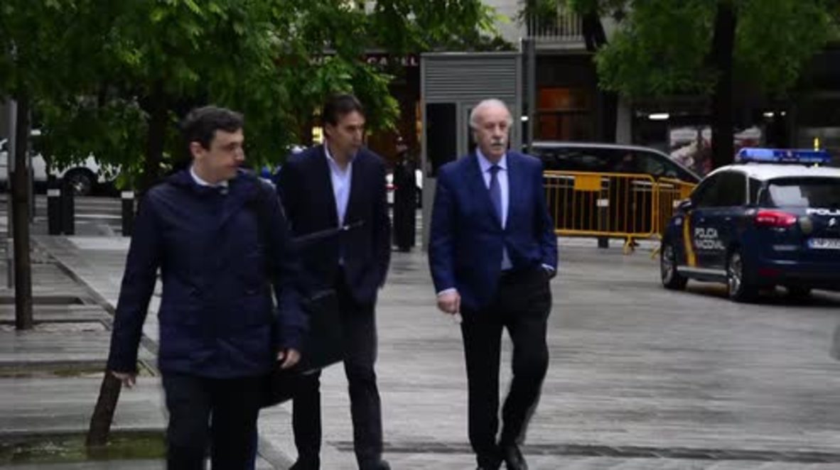 Spain: National football coach testifies in anti-corruption case