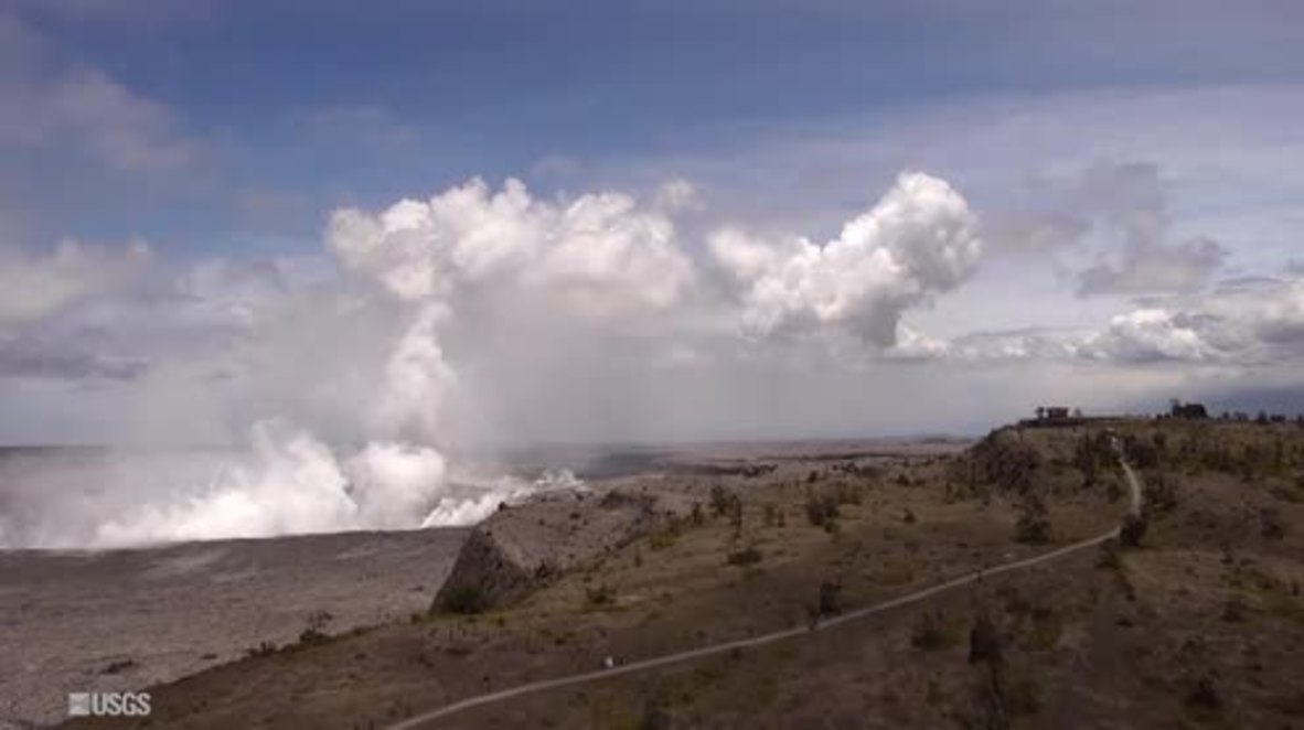 Catch glimpse of Kilauea's massive crater after explosive eruption