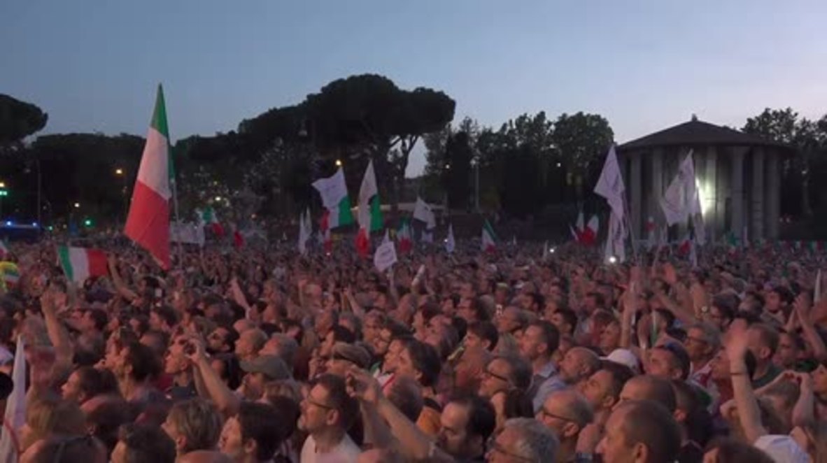 Italy: Thousand celebrate new M5S-led government and end of political crisis