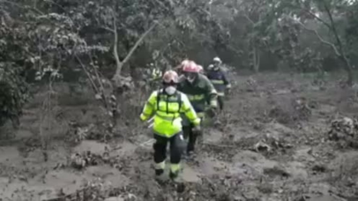 Guatemala: Emergency services begin rescue operations - Fuego volcano eruption