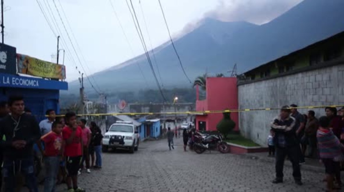 Guatemala: Rescue op continues through the night after Fuego eruption *GRAPHIC*