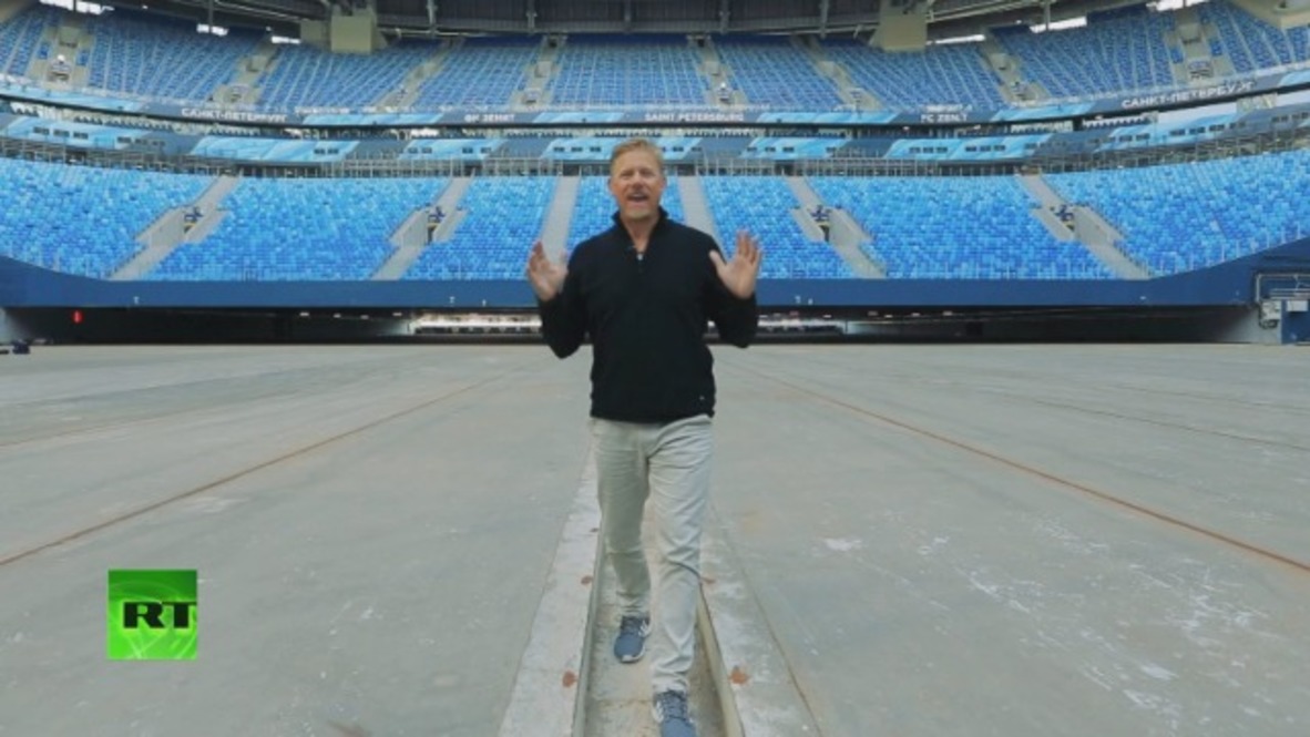 Peter Schmeichel Show arrives in St. Petersburg *EXCLUSIVE* *PARTNER CONTENT*