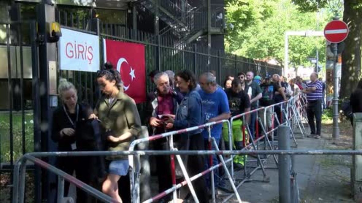 Germany: Turkish nationals cast votes for Turkey's general election in Berlin