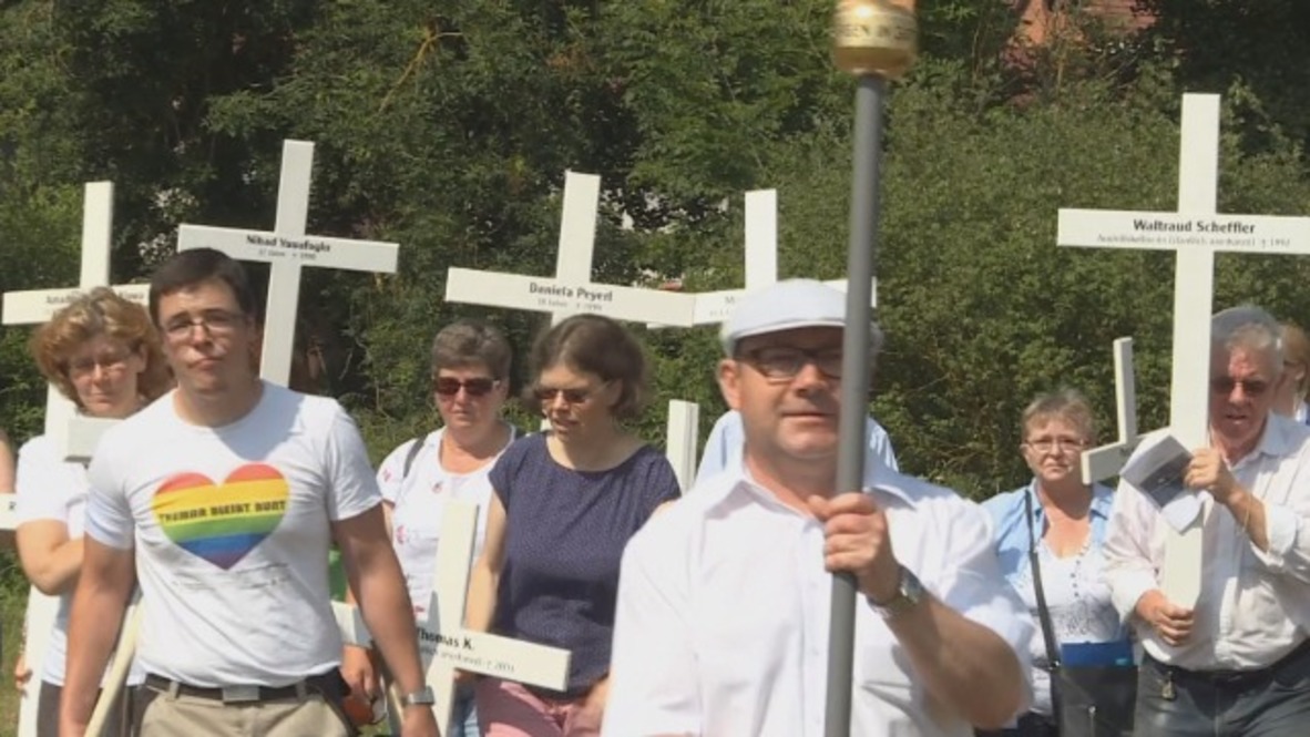 Germany: Hundreds protest against Neo-Nazi concert in Themar