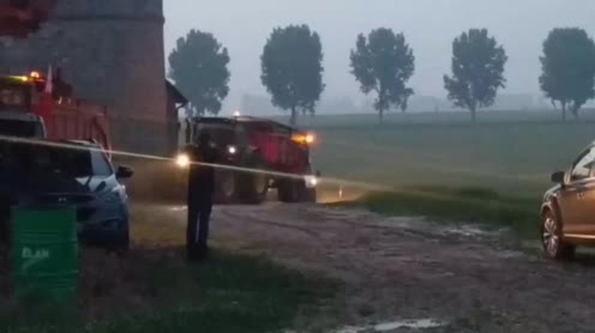 France: Farmers launch blockade of oil refinery in Grandpuits