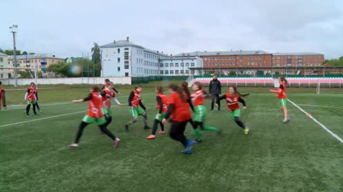 Russia: WC opener ballgirls ready and raring to go