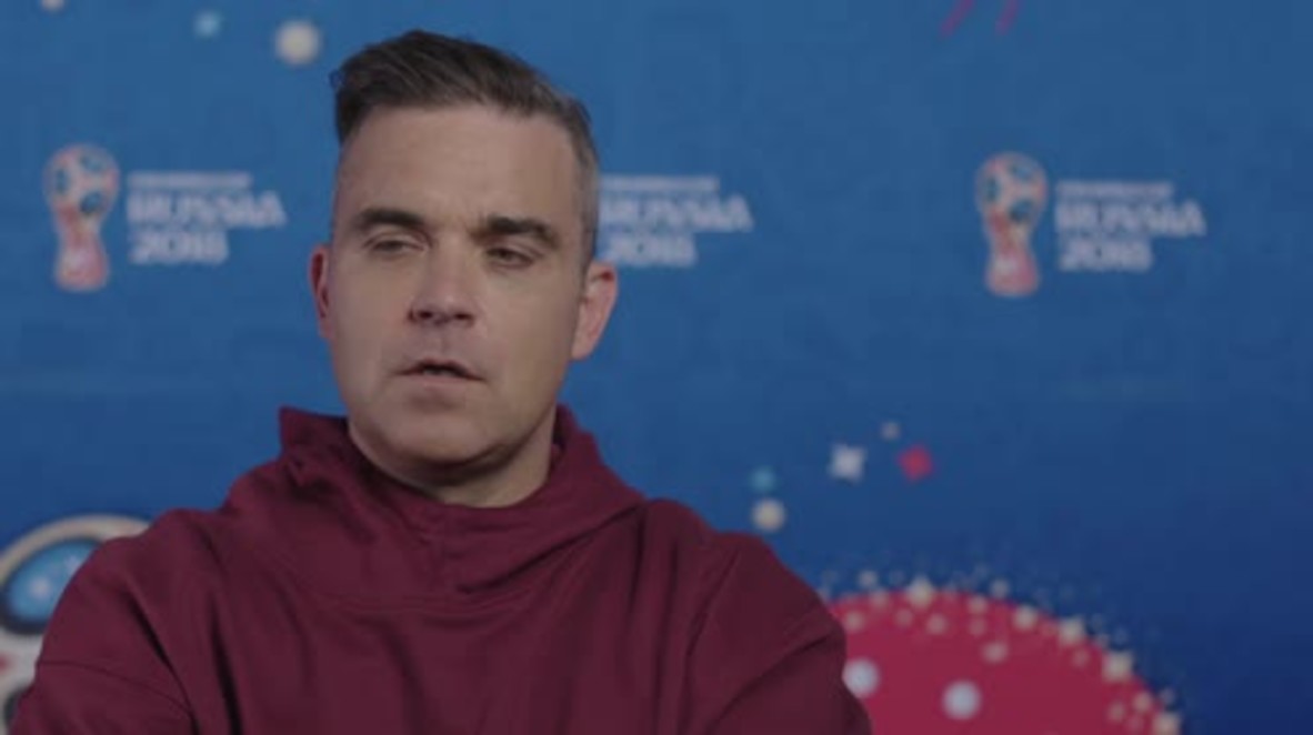 Russia: ‘You're gonna do a Diana Ross!’- Robbie's feeling WC ceremony pressure