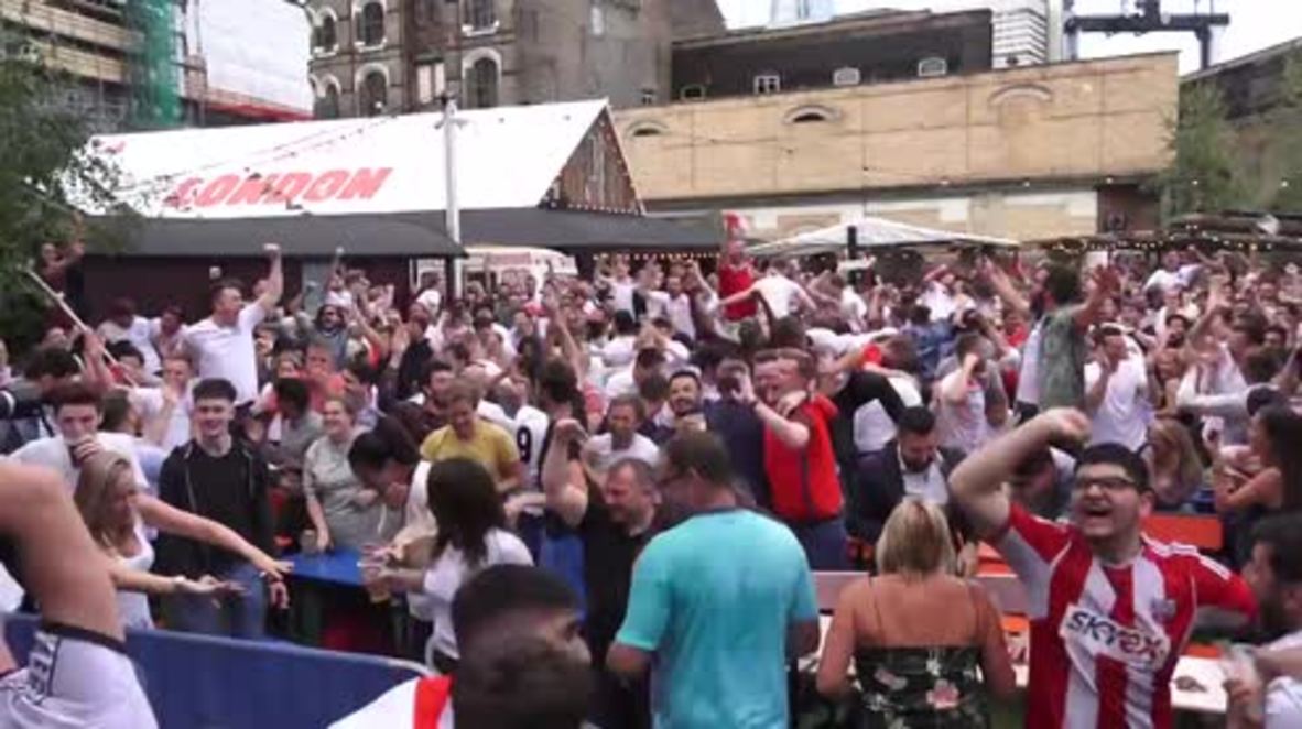 UK: Fans burst into celebration as England beats Tunisia 2-1