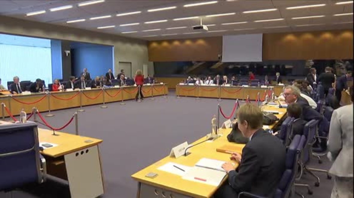 Luxemburg: Eurozone ministers discuss debt relief for Greece