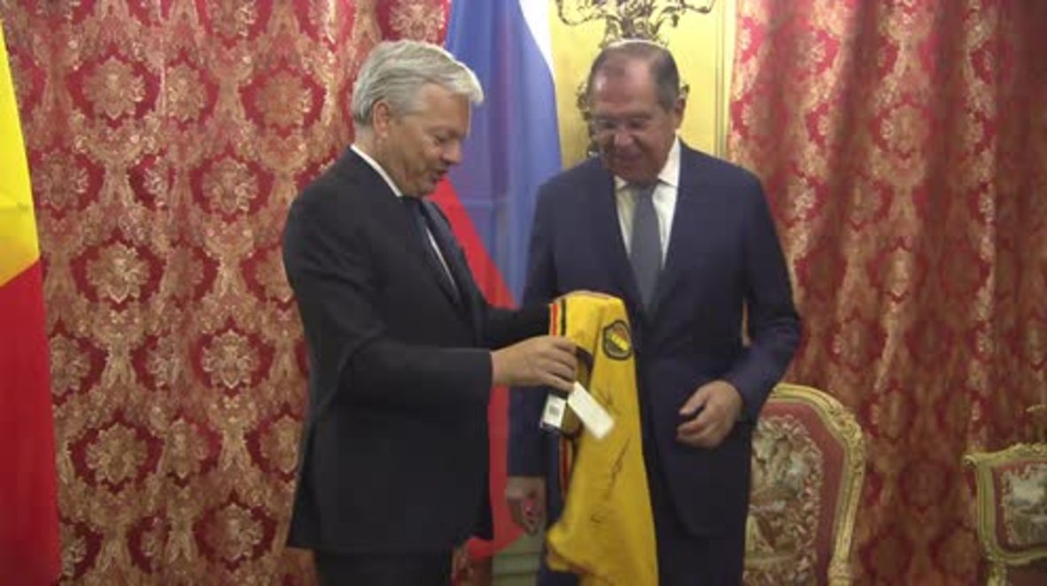 Russia: Lavrov and Belgian FM get in the World Cup spirit