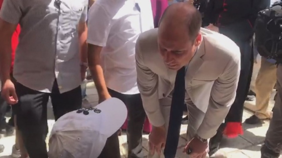 Israel: Prince William out and about in Jerusalem