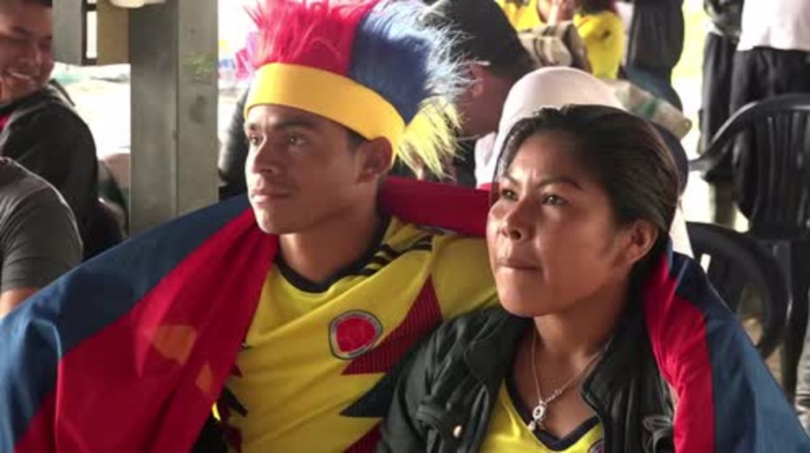 Colombia: Exguerrilleros de las FARC vivieron el partido de Colombia contra Senegal