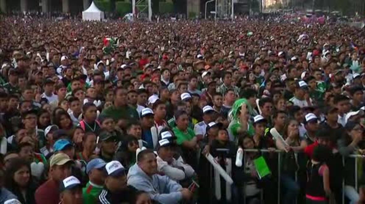 México: Hinchas mexicanos se angustian al perder contra Brasil por 2 a 0