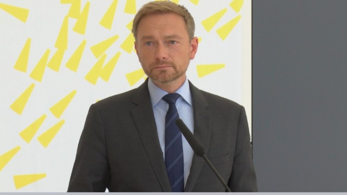 Germany: 'A power issue' - FDP's Lindner slams CDU/CSU migrant dispute
