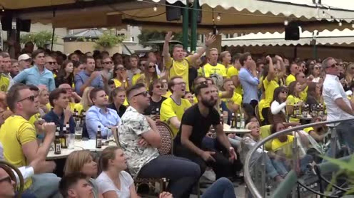 Suecia: Los hinchas suecos desbordan felicidad con la histórica victoria de Suecia en octavos