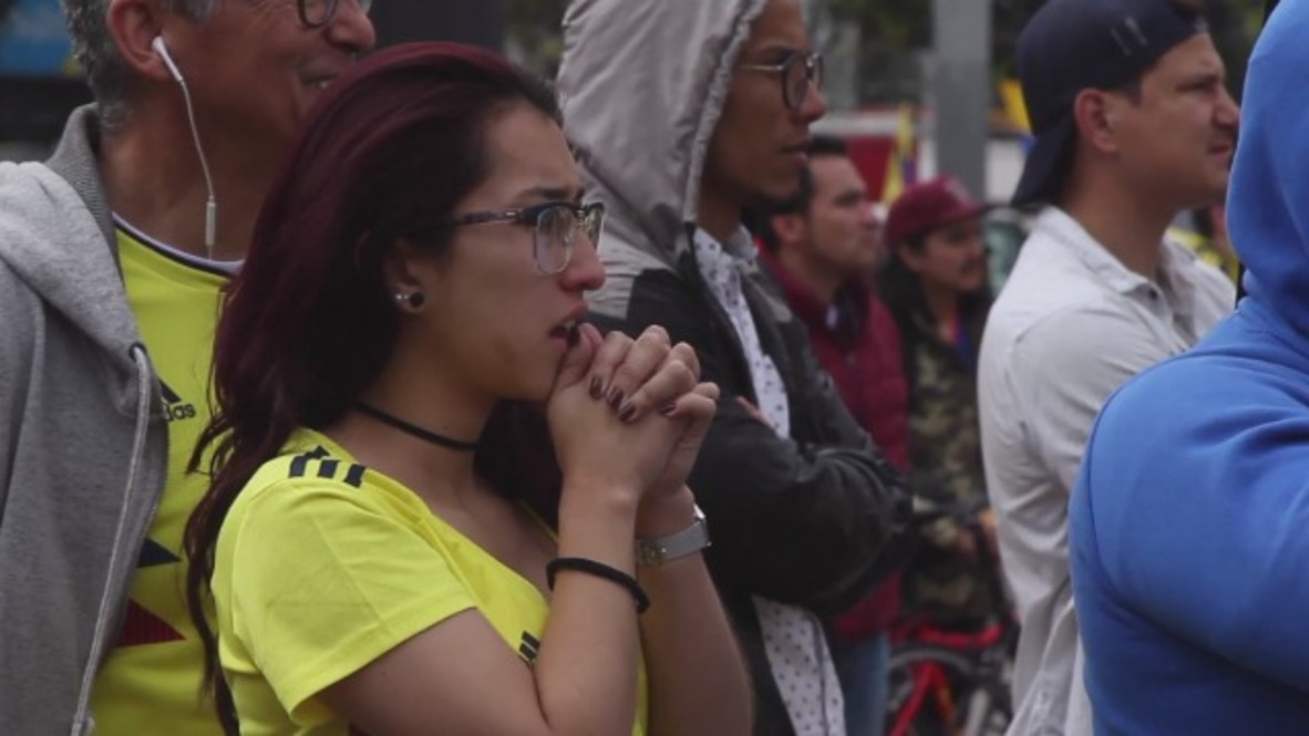 Colombia: Los aficionados colombianos lamentan la derrota de su equipo en la Copa del Mundo