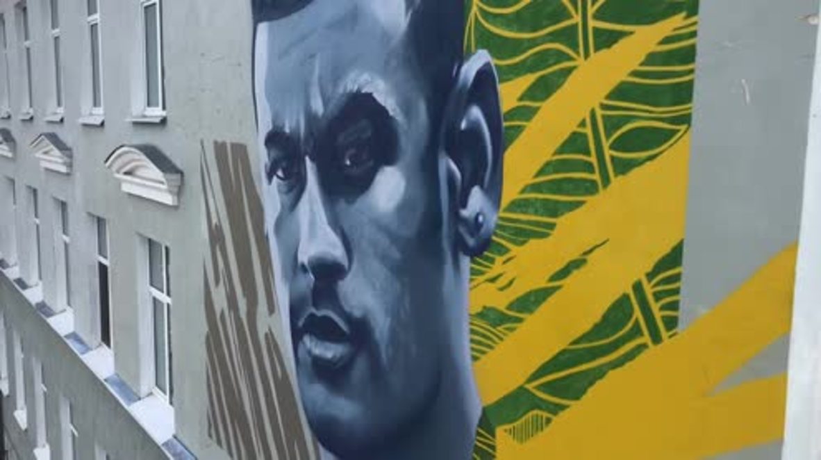 Rusia: Un enorme mural de Neymar da la bienvenida a la selección brasileña a Kazán