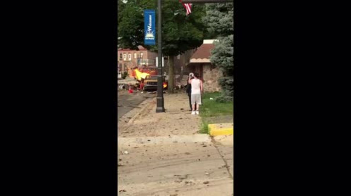EE. UU.: Un bombero muerto tras explosión de gas en Wisconsin