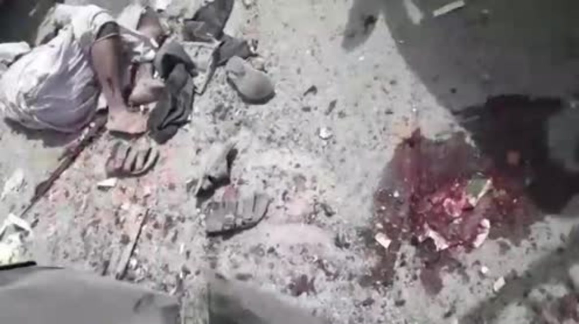 Pakistán: Atentado suicida deja 28 muertos en plena jornada electoral * EXPLÍCITO *