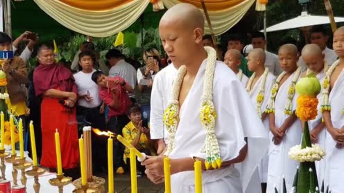 Tailandia: Niños de la cueva se ordenan como monjes budistas