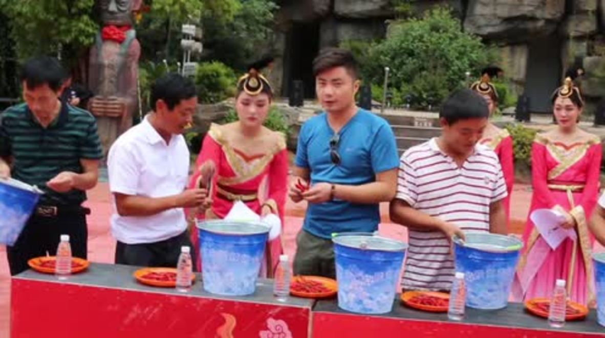 Spice and easy: Contestant downs 34 chillies in two minutes