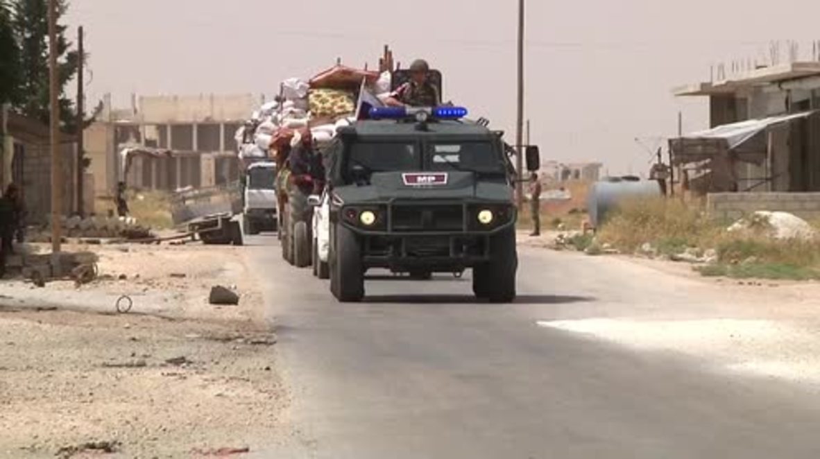 Siria: Los civiles abandonan la provincia de Idlib a través de un corredor humanitario