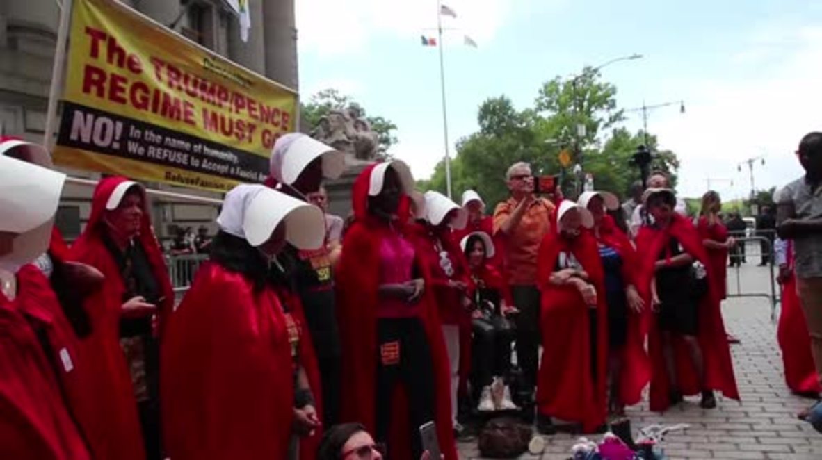 USA: Blessed be thy protest! 'Handmaids' protest Mike Pence in NYC