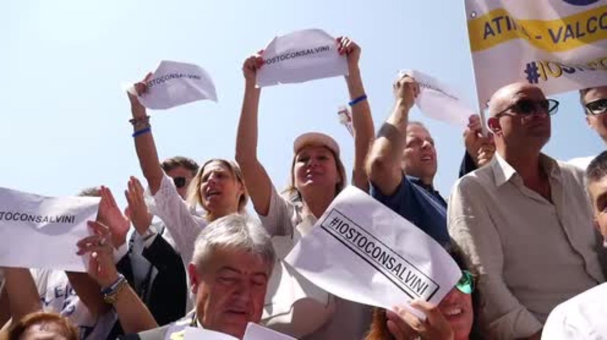 Italy: Pro-Lega protest held in Rome in support of Salvini's stance on migration