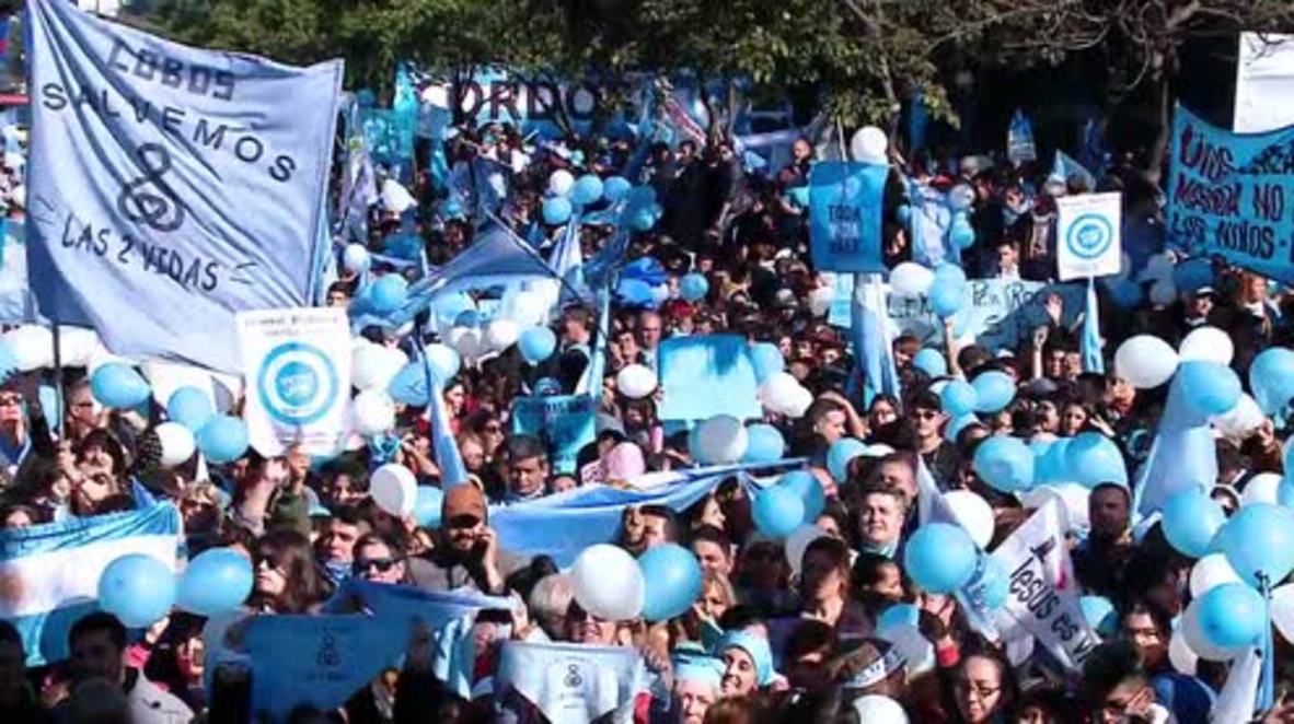 Argentina: Thousands rally against legalisation of abortion in Buenos Aires