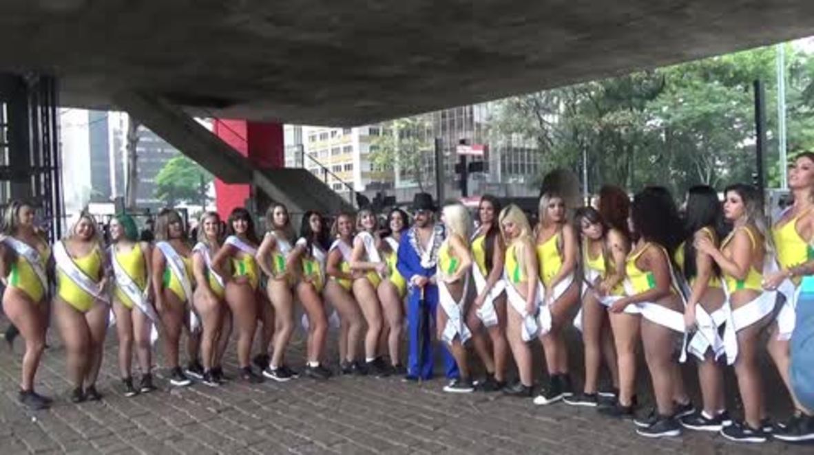 Miss Bum Bum hopefuls race CHEEK TO CHEEK in Sao Paulo