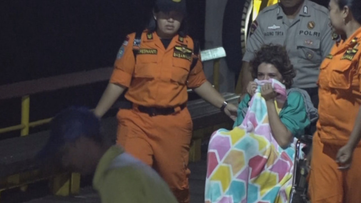 Indonesia: Evacuated tourists recount earthquake horror