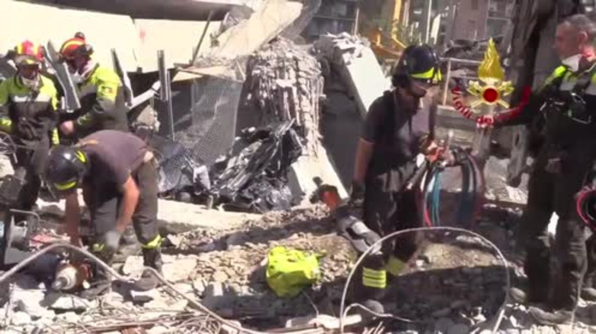 Italia: Los equipos de rescate continúan en la búsqueda de sobrevivientes del puente de Génova