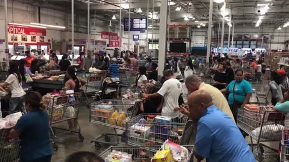 USA: Hawaiians brace for 'devastating' Hurricane Lane