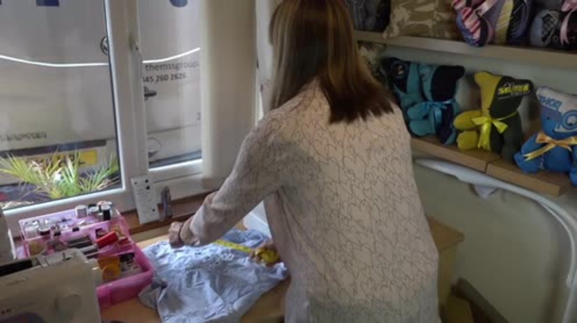 'Deaddy bears' comfort grieving families after death of beloved ones