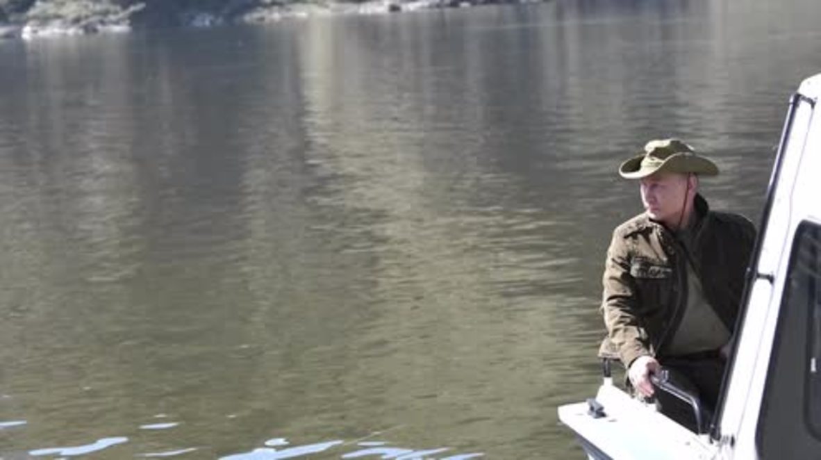 Russia: Putin enjoys beauty of Yenisei River during vacation in Tuva *STILLS*