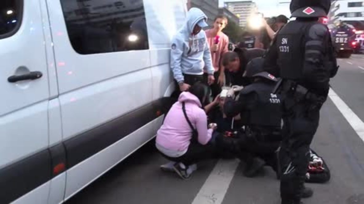 Germany: Several arrested, injured in Chemnitz anti-migrant riots