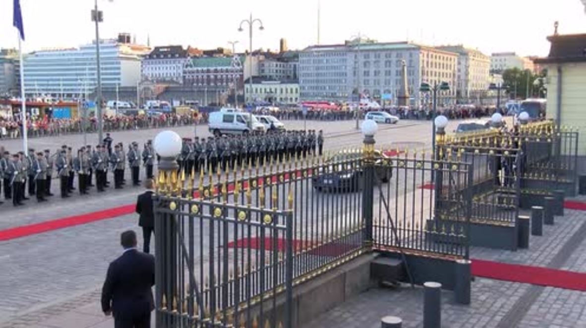 Finland: Macron arrives in Helsinki to discuss military partnerships