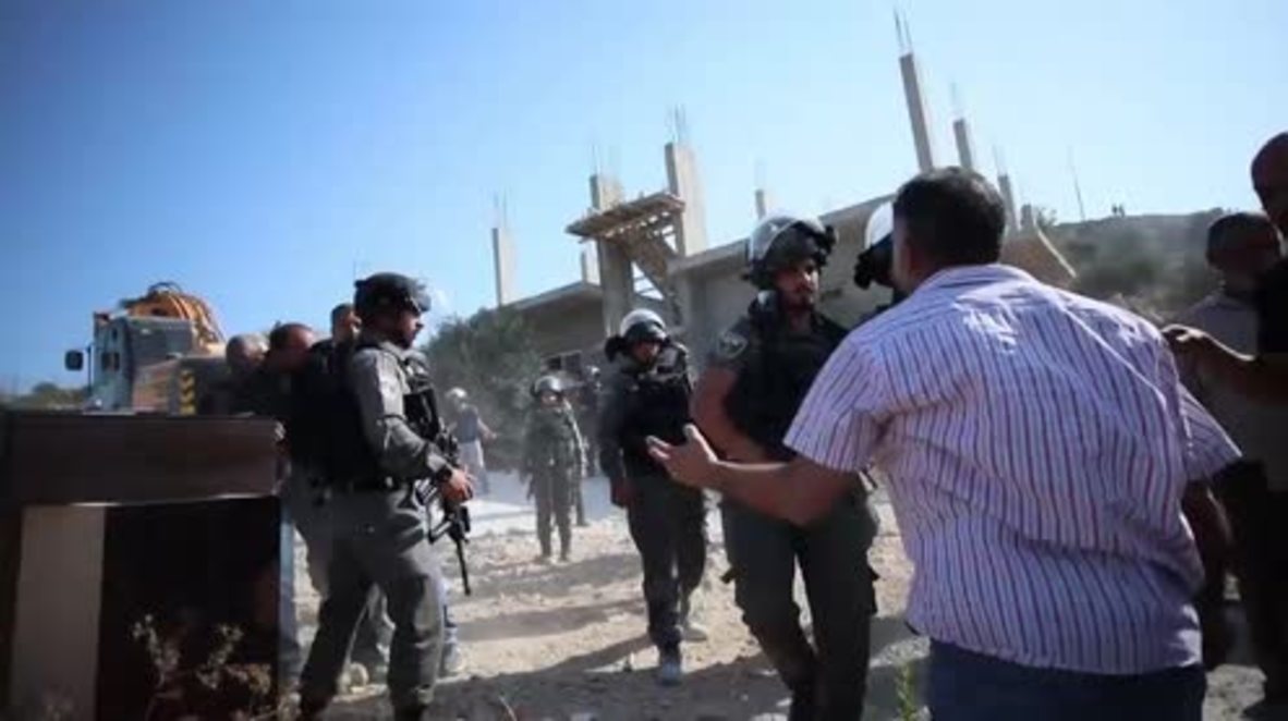 State of Palestine: Clashes erupt during al-Walaja home demolitions