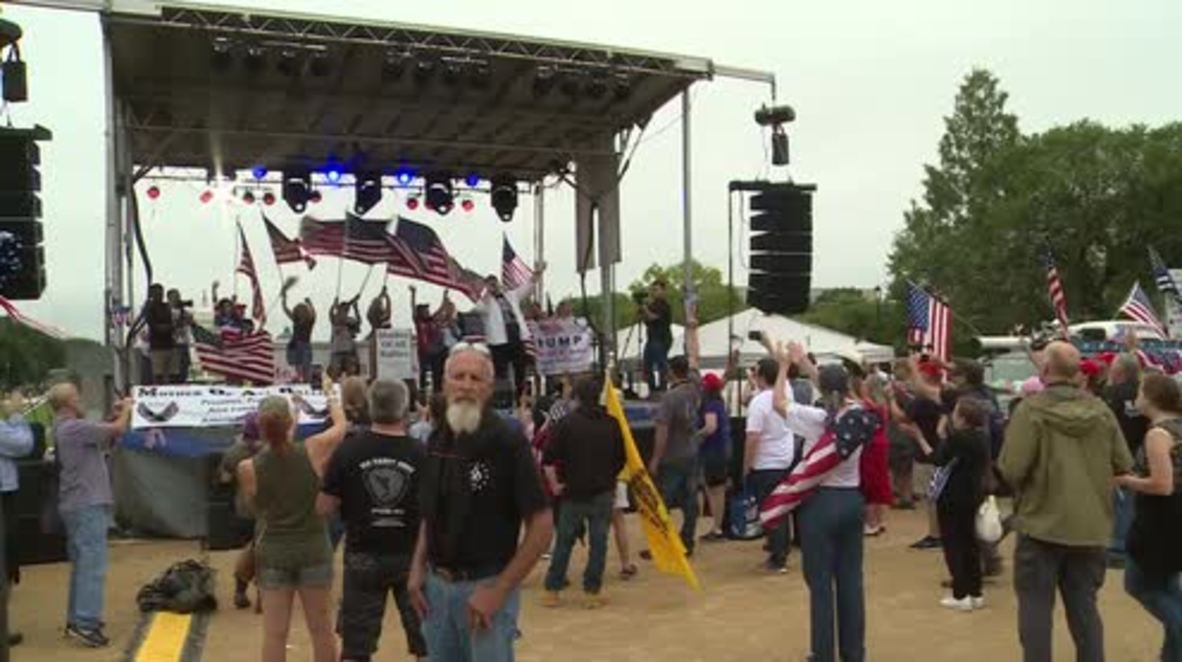 USA: Dozens of Trump supporters attend 'Mother of All Rallies'