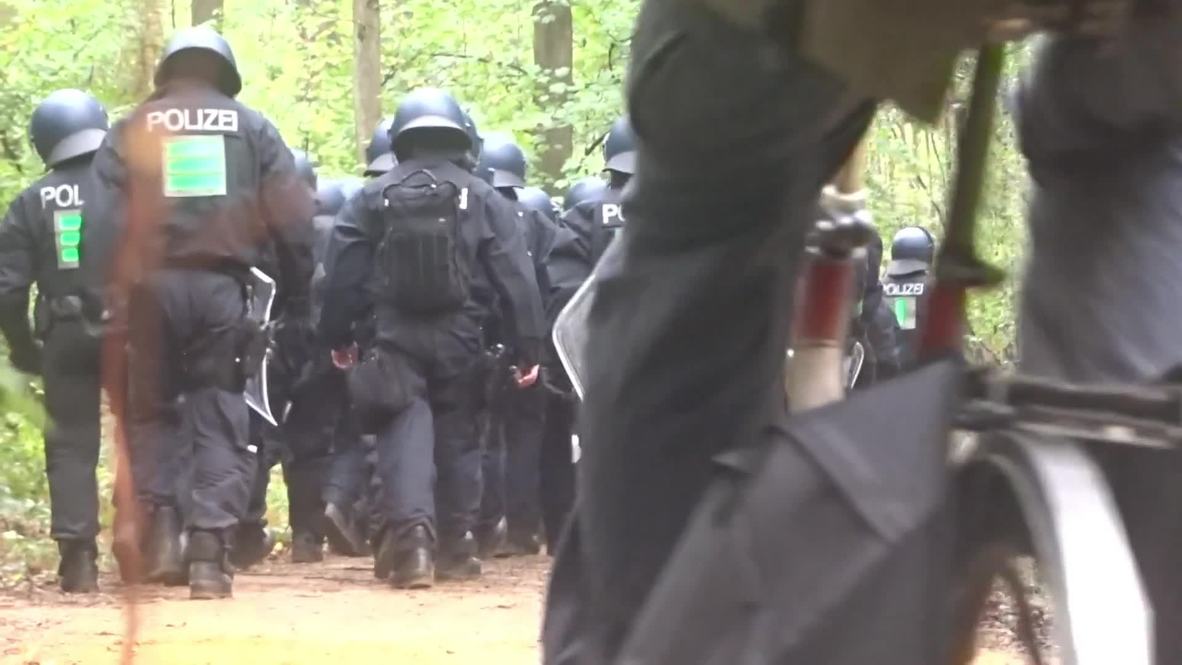 Germany: Police pleased with 'violence free' Hambach forest evictions