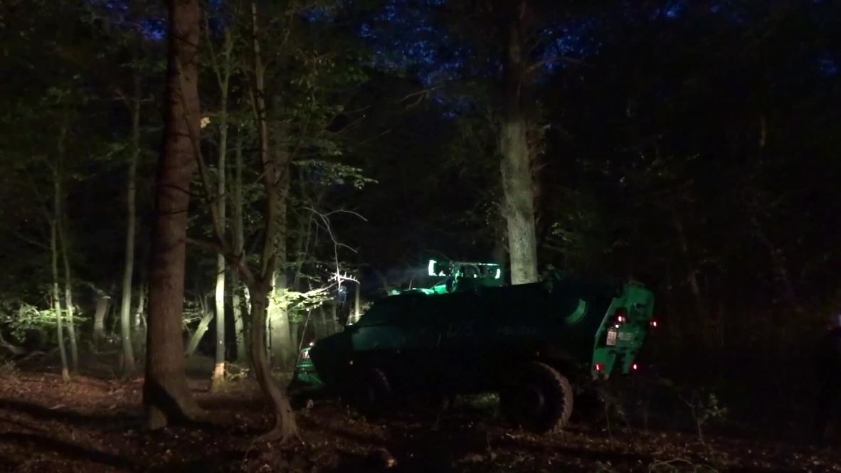 Germany: Police continue eviction of Hambach forest activists